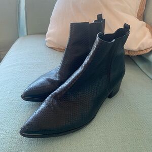 Marc Fisher ankle boots